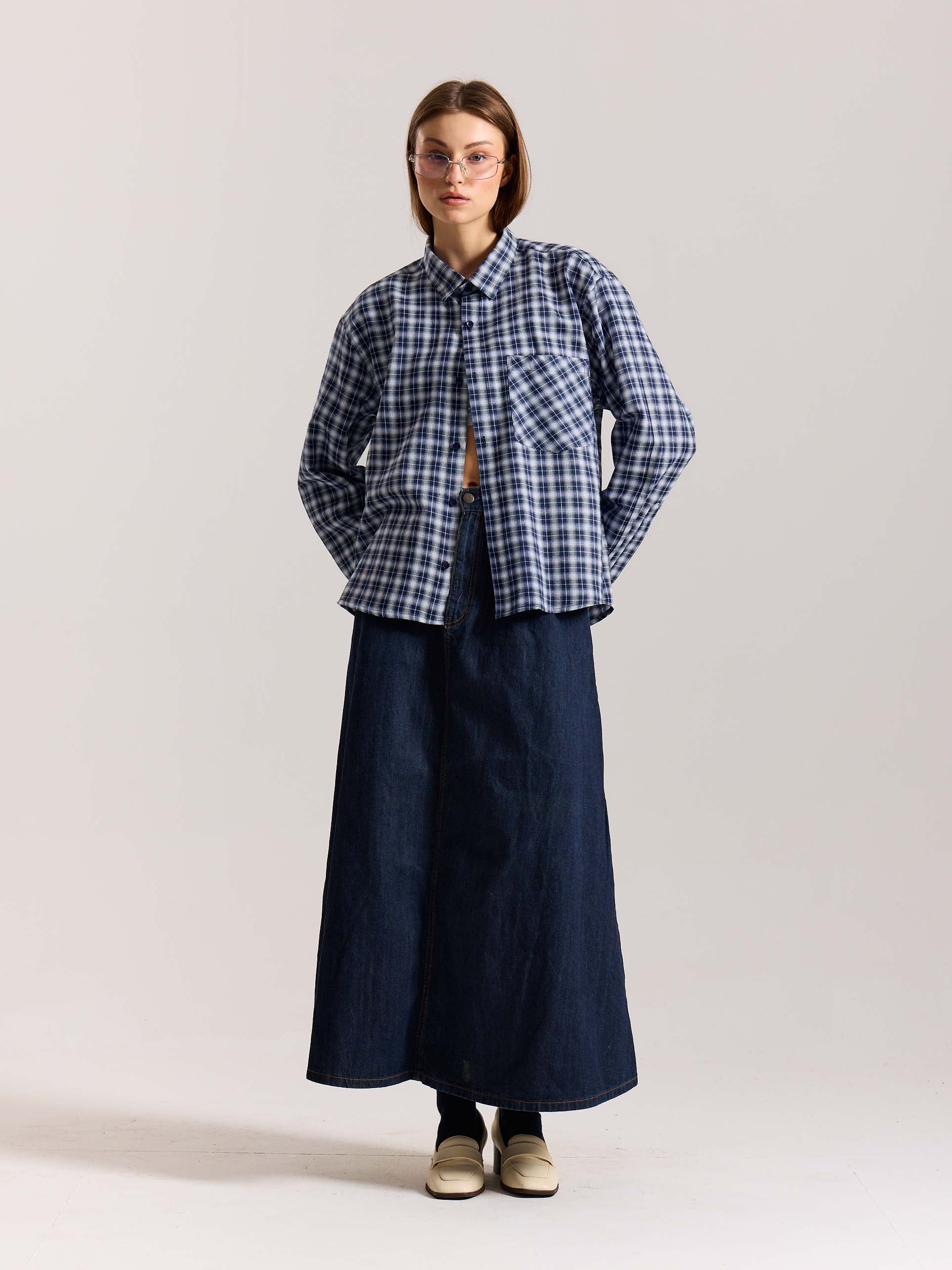 Navy Blue & White Checkered Oversized Cropped Shirt - Image 2